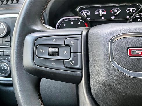 Used 2023 GMC Sierra 3500 AT4 w/ AT4 Preferred Package AWD/4WD image 13
