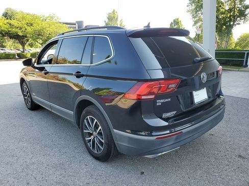 Used 2020 Volkswagen Tiguan SE FWD image 3