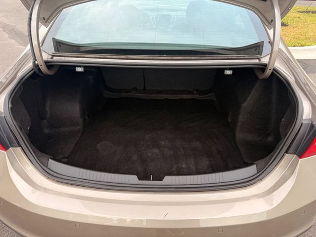 Used 2025 Chevrolet Malibu LT FWD image 17