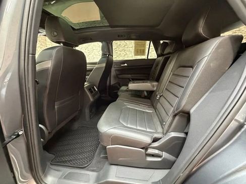 Used 2020 Volkswagen Atlas Cross Sport SEL Premium R-Line w/ Cross Sport MDO Package AWD/4WD image 13