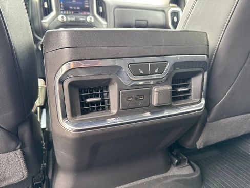 Used 2020 GMC Sierra 1500 AT4 w/ AT4 Premium Package AWD/4WD image 23