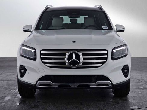 New 2026 Mercedes-Benz GLB 250 image 8