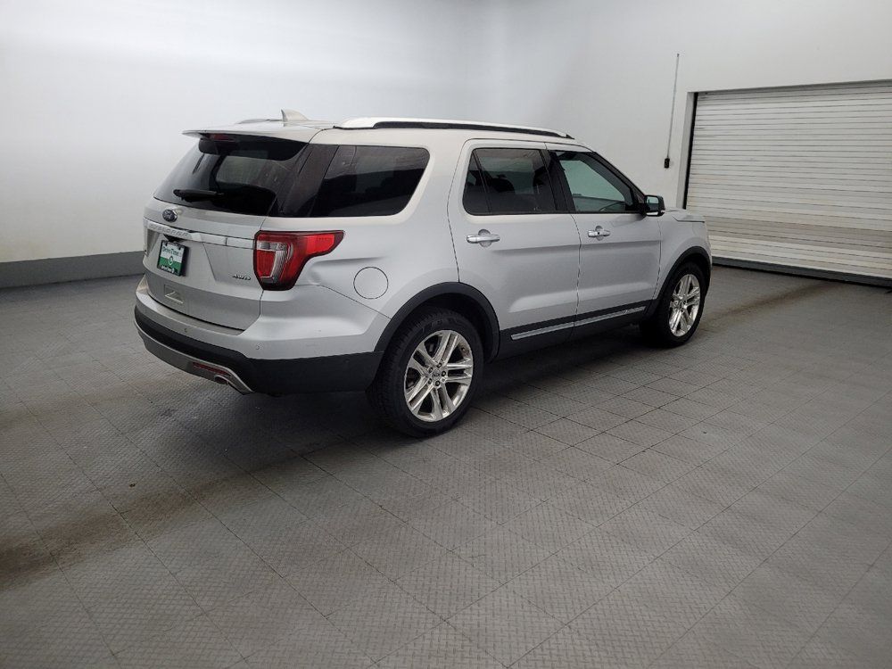Used 2016 Ford Explorer Limited w/ Equipment Group 301A AWD/4WD image 10