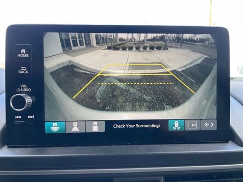 Used 2023 Honda Pilot EX-L image 22