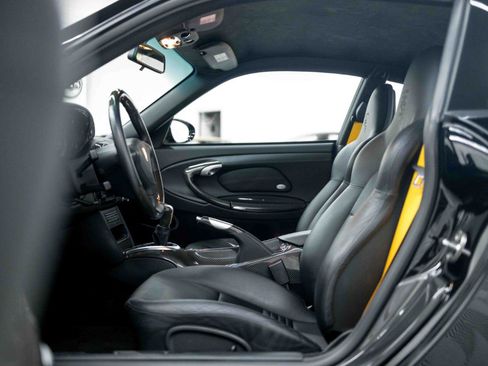 Used 2002 Porsche 911 GT2 RWD image 45