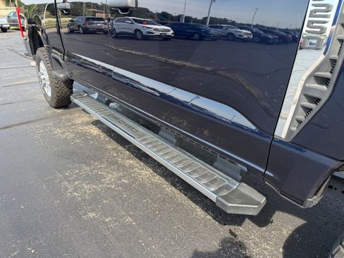 Used 2024 Ford F250 XLT w/ FX4 Off-Road Package AWD/4WD image 38