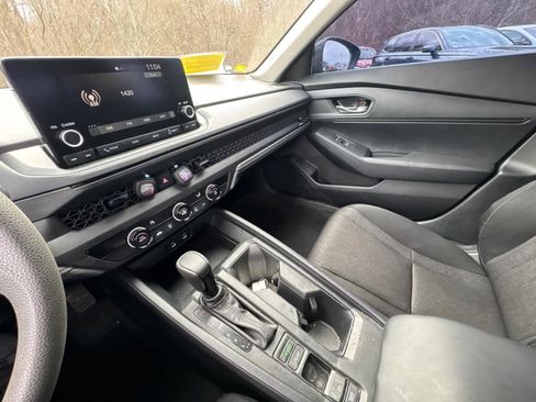Used 2025 Honda Accord LX image 22