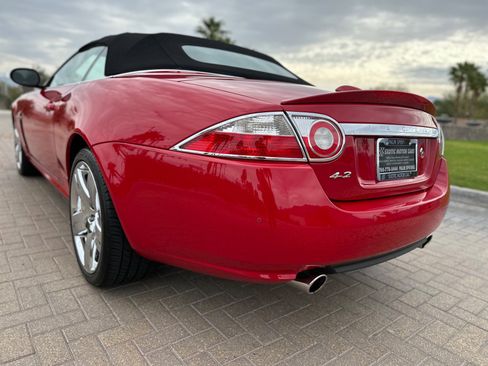 Used 2007 Jaguar XK Convertible image 15
