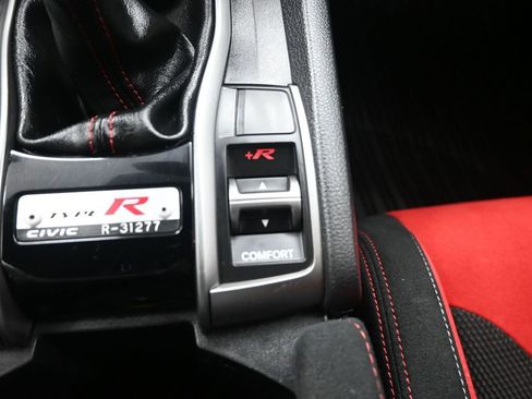 Used 2019 Honda Civic Type R image 24