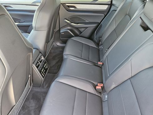 Certified 2024 Porsche Macan 4 Electric image 28