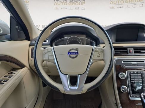 Used 2015 Volvo XC70 3.2 Platinum AWD/4WD image 12
