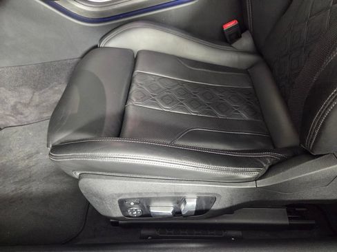 Used 2020 BMW M8 Convertible w/ Driving Assistance Package AWD/4WD image 10