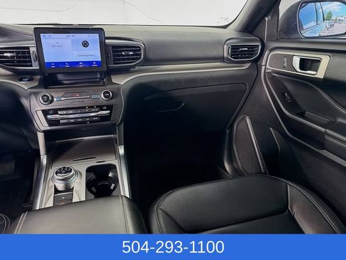 Used 2020 Ford Explorer XLT w/ Equipment Group 202A RWD image 24