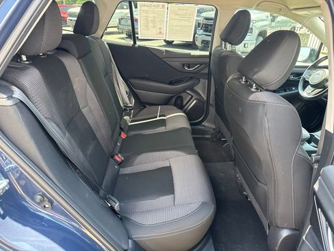 Used 2025 Subaru Outback Premium w/ Popular Package #1A AWD/4WD image 28