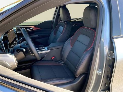New 2026 Chevrolet Equinox EV RS FWD image 10