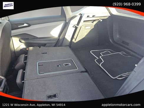 Used 2023 Volkswagen Taos S image 35