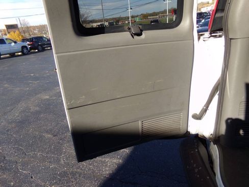 Used 2012 Chevrolet Express 3500 LT w/ LT Preferred Equipment Group RWD image 32