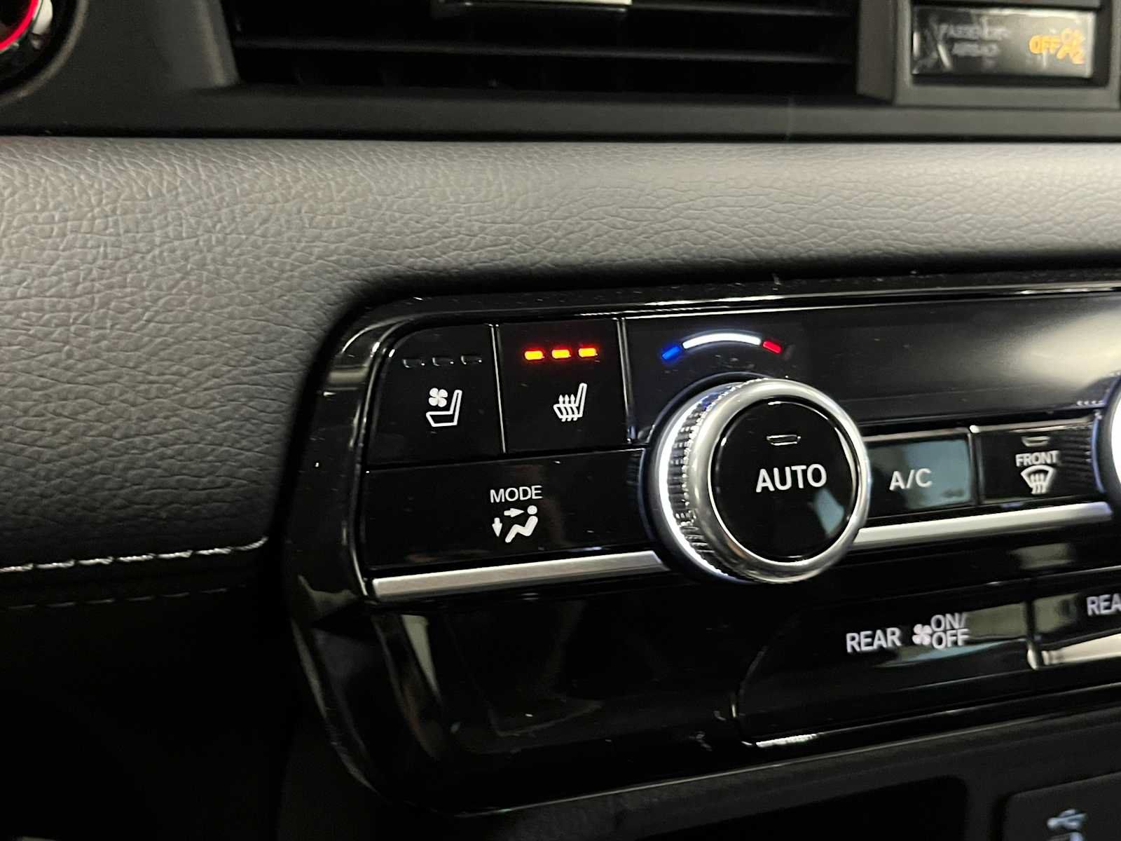 New 2026 Honda Pilot Elite image 18