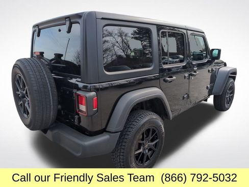 Used 2022 Jeep Wrangler Unlimited Sport AWD/4WD image 6