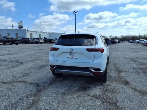 Used 2023 Buick Envision Essence FWD image 20