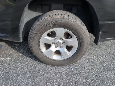 Used 2021 RAM 1500 2WD Crew Cab image 6