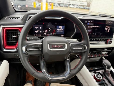 Used 2023 GMC Canyon AT4X image 58