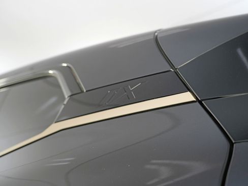 Used 2022 BMW iX xDrive50 w/ Premium Package image 57