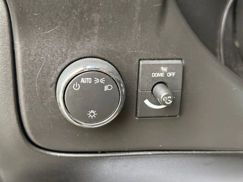 Used 2019 GMC Savana 2500 w/ Driver Convenience Package image 19