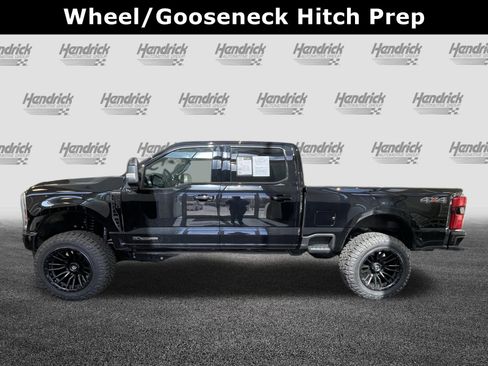 Used 2026 Ford F250 Platinum AWD/4WD image 7