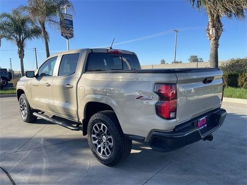 Used 2024 Chevrolet Colorado Z71 w/ Z71 Convenience Package 2 image 6