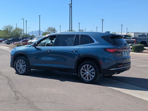 Certified 2025 Buick Enclave Preferred image 3