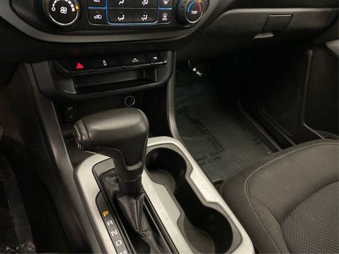 Used 2015 Chevrolet Colorado LT w/ LT Convenience Package AWD/4WD image 30
