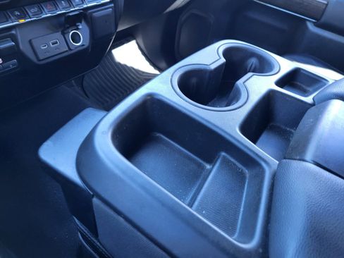 Used 2020 Chevrolet Silverado 1500 LT w/ All-Star Edition image 12