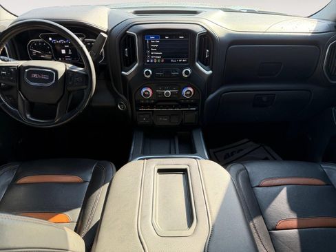 Certified 2021 GMC Sierra 1500 AT4 w/ AT4 Premium Package AWD/4WD image 10