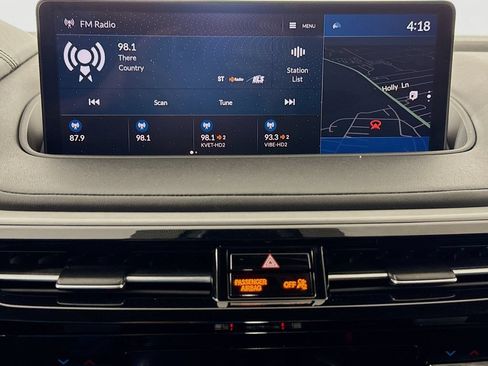 Used 2023 Acura MDX SH-AWD w/ Technology Package image 15