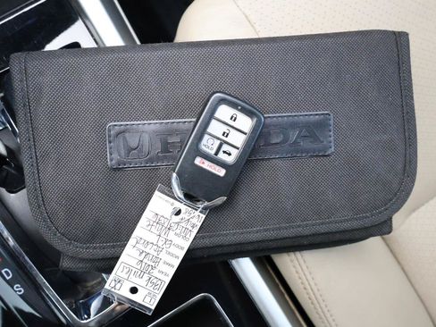 Used 2016 Honda Accord EX-L image 28