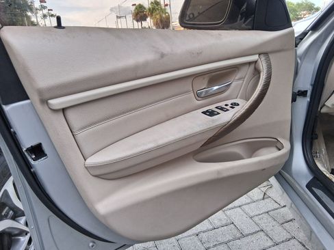 Used 2012 BMW 328i Sedan image 32