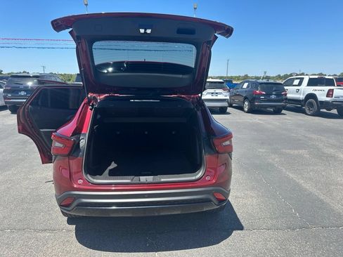 Used 2025 Chevrolet Trax RS w/ Driver Confidence Package FWD image 10