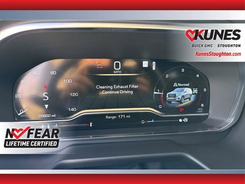 Used 2024 GMC Yukon SLT w/ SLT Luxury Package AWD/4WD image 29
