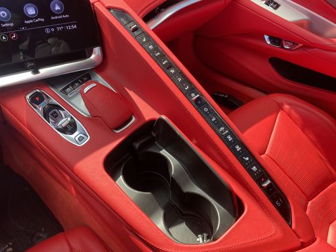 Used 2023 Chevrolet Corvette Stingray Premium Cpe w/ Z51 Performance Package image 20