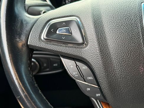 Used 2016 Lincoln MKX Select image 36