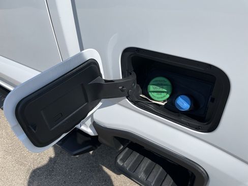 Used 2024 Ford F250 XLT image 56