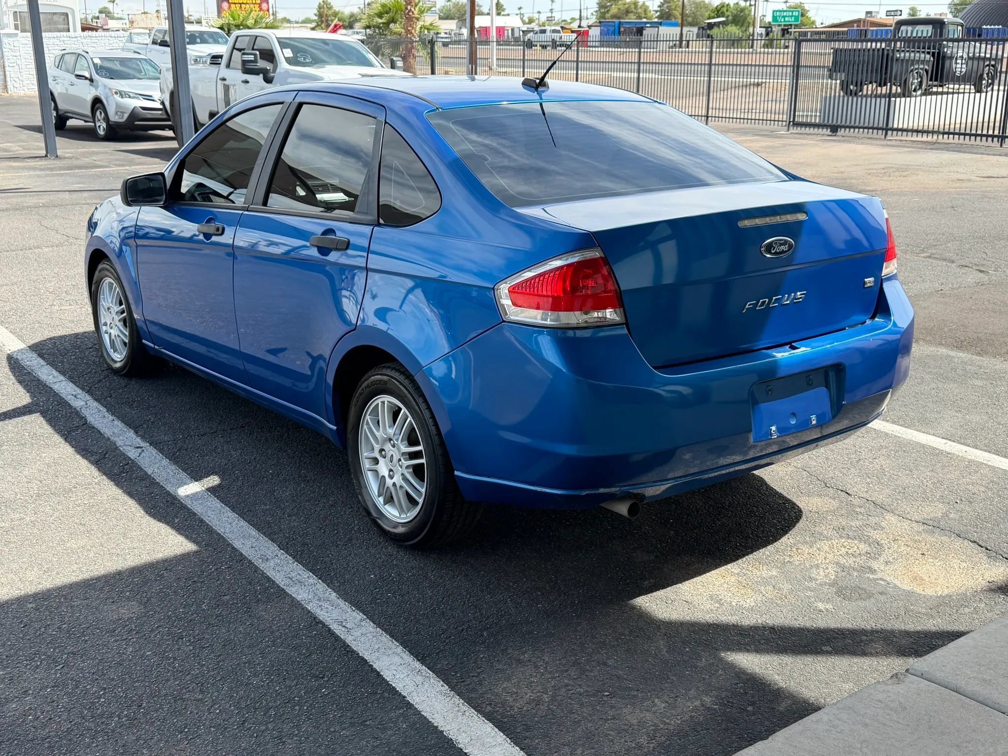 Used 2011 Ford Focus SE w/ 201A Rapid Spec Order Code FWD image 5
