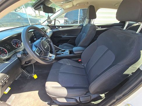 Used 2024 Kia K5 LXS FWD image 8