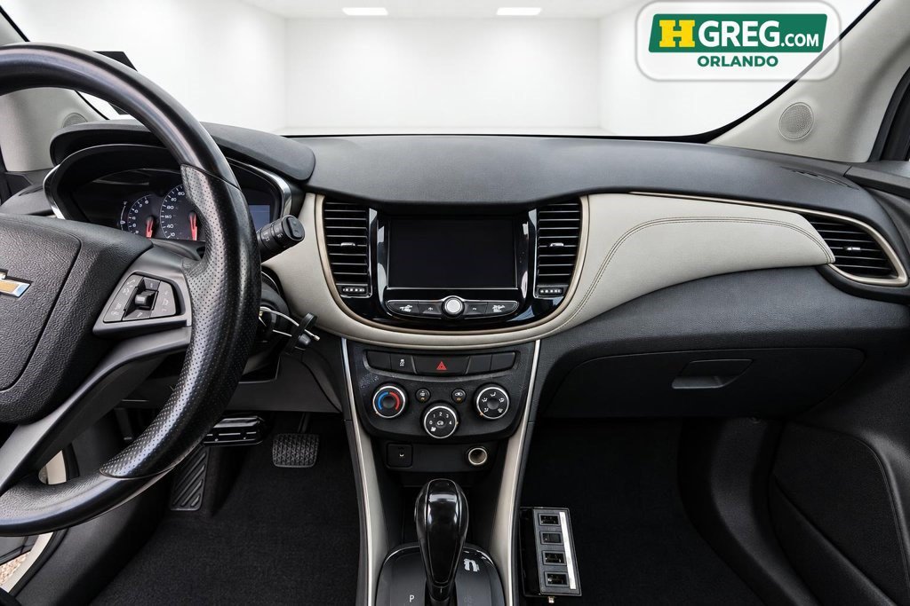 Used 2020 Chevrolet Trax LS FWD image 14