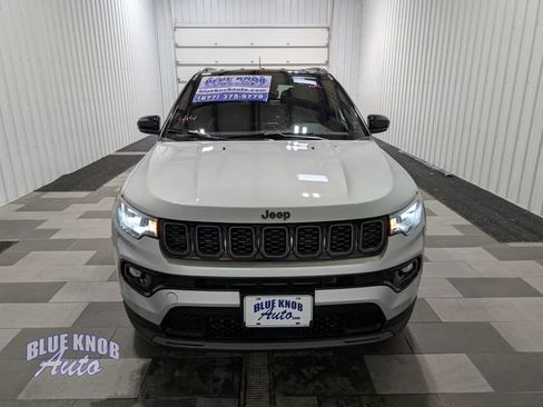 Used 2026 Jeep Compass Limited AWD/4WD image 6