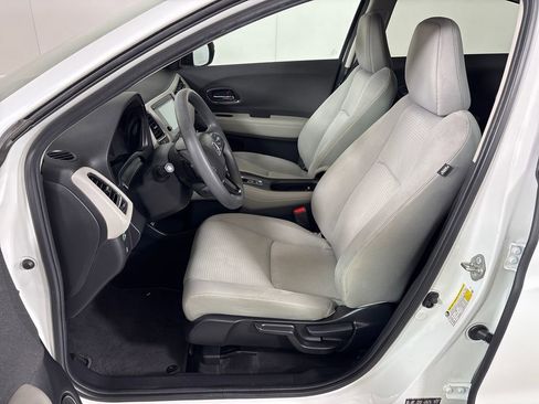 Used 2019 Honda HR-V EX image 27