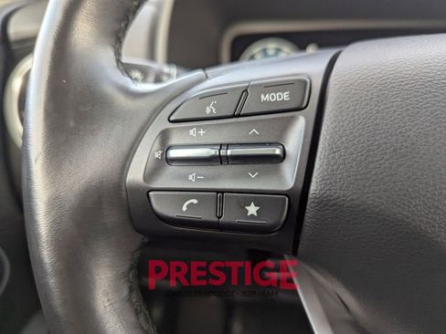 Used 2022 Hyundai Kona Limited image 15