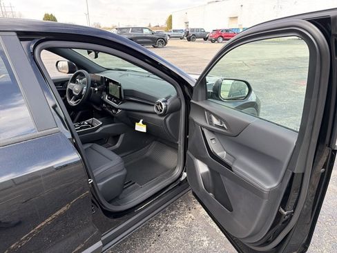 New 2026 Chevrolet Equinox LT image 30