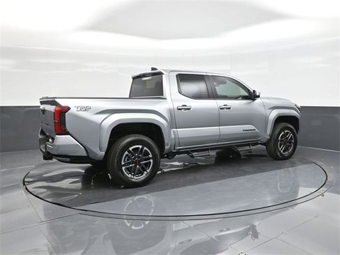 New 2025 Toyota Tacoma TRD Sport image 8